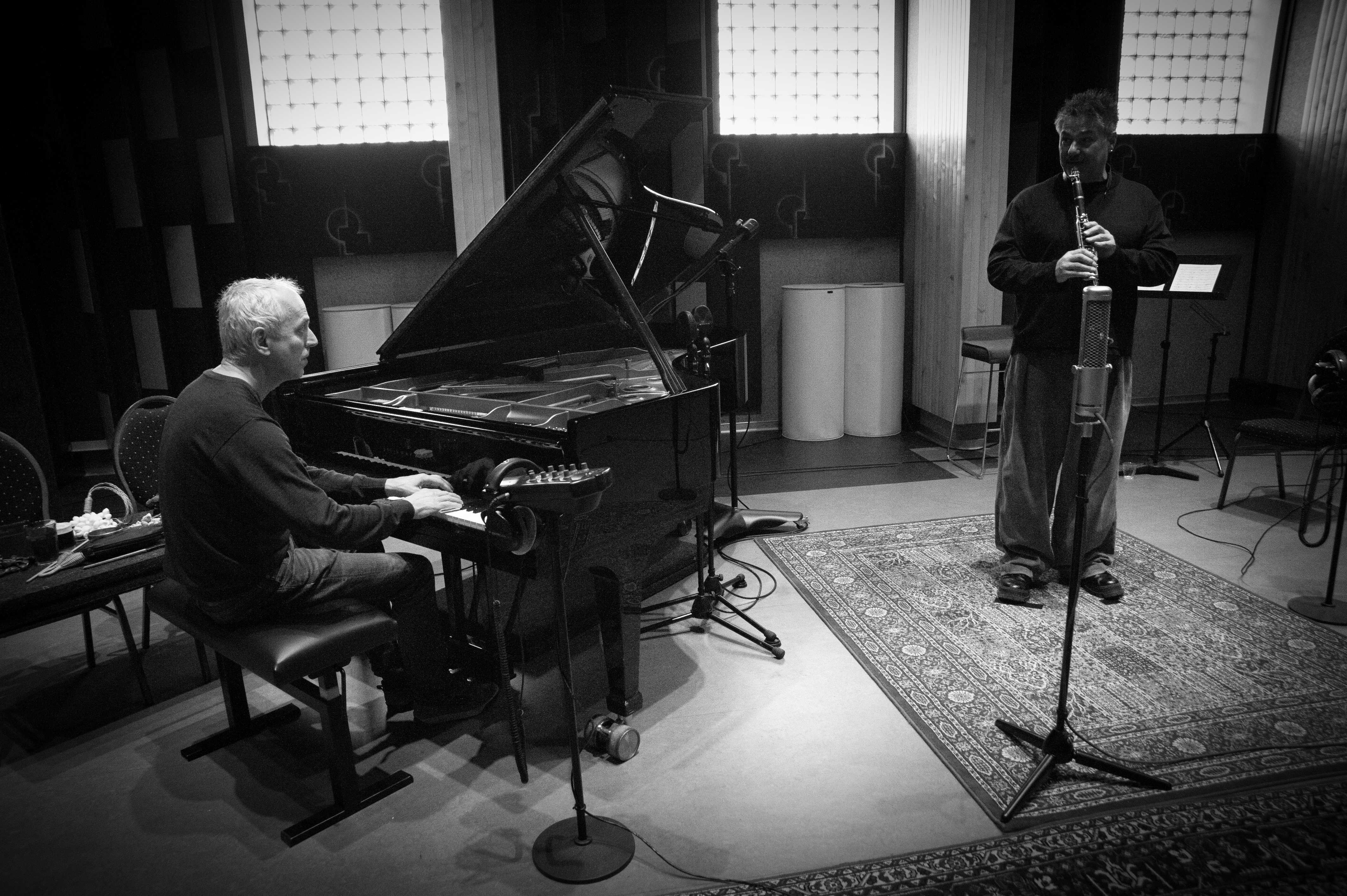 Jeroen van Vliet en Mete Erker recoring session for Soundf Liaison