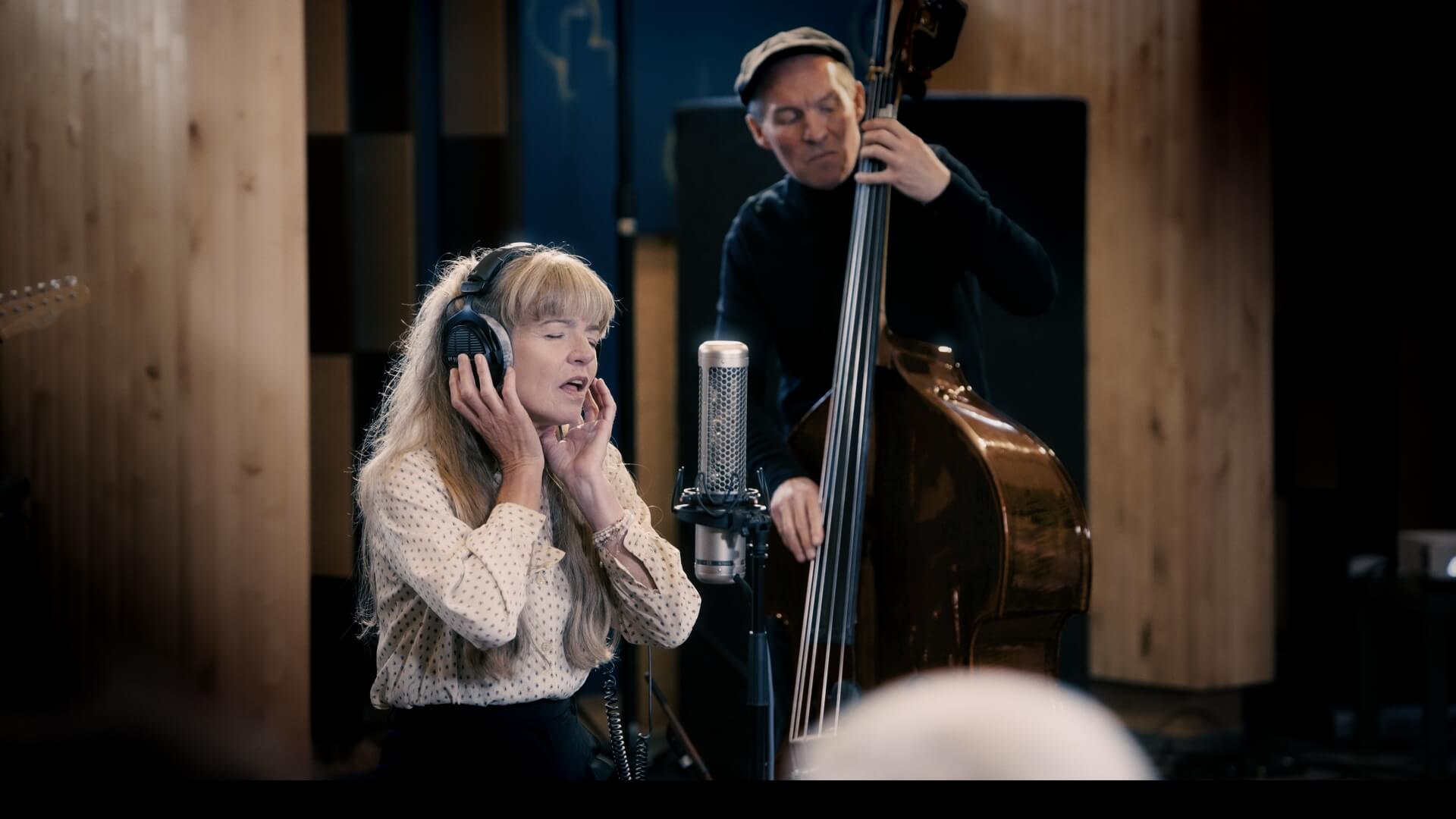 Carmen Gomes Inc recording One Mic for Sound Liaison